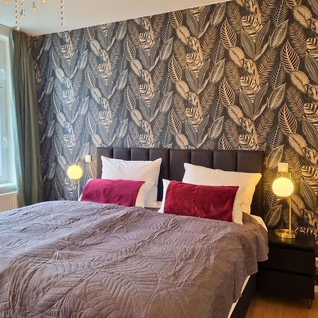 Maremar - Style-Loft Am Ferberturm - 2 Schlafzimmer - Luxus Boxspringbett - Arbeitsplaetze - Highspeed Wlan Гера Екстер'єр фото